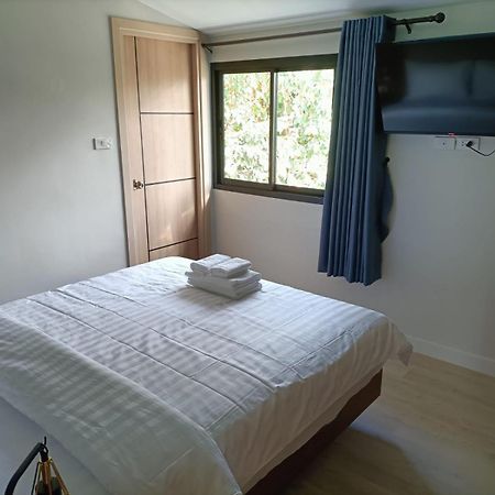 Hotel The European Chiang Mai Extérieur photo