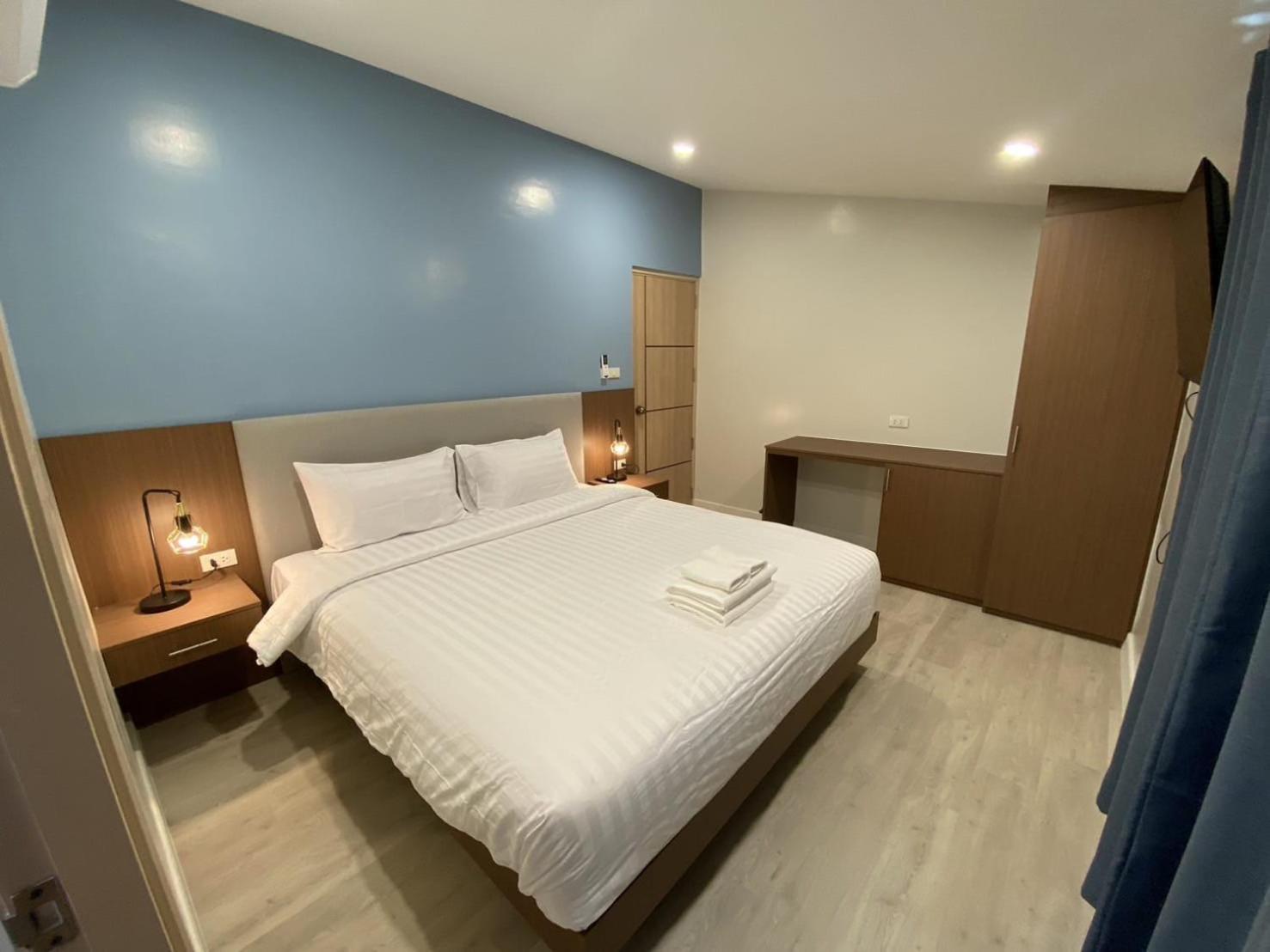 Hotel The European Chiang Mai Extérieur photo