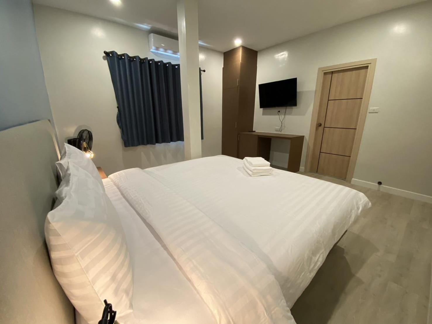 Hotel The European Chiang Mai Extérieur photo
