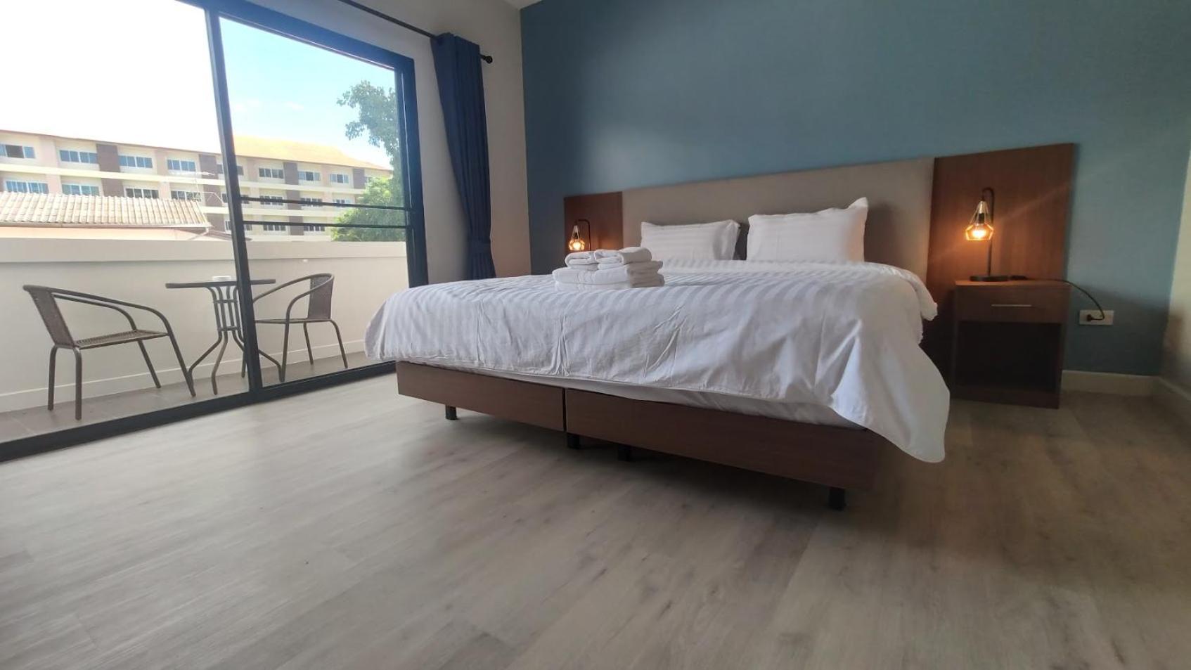 Hotel The European Chiang Mai Extérieur photo